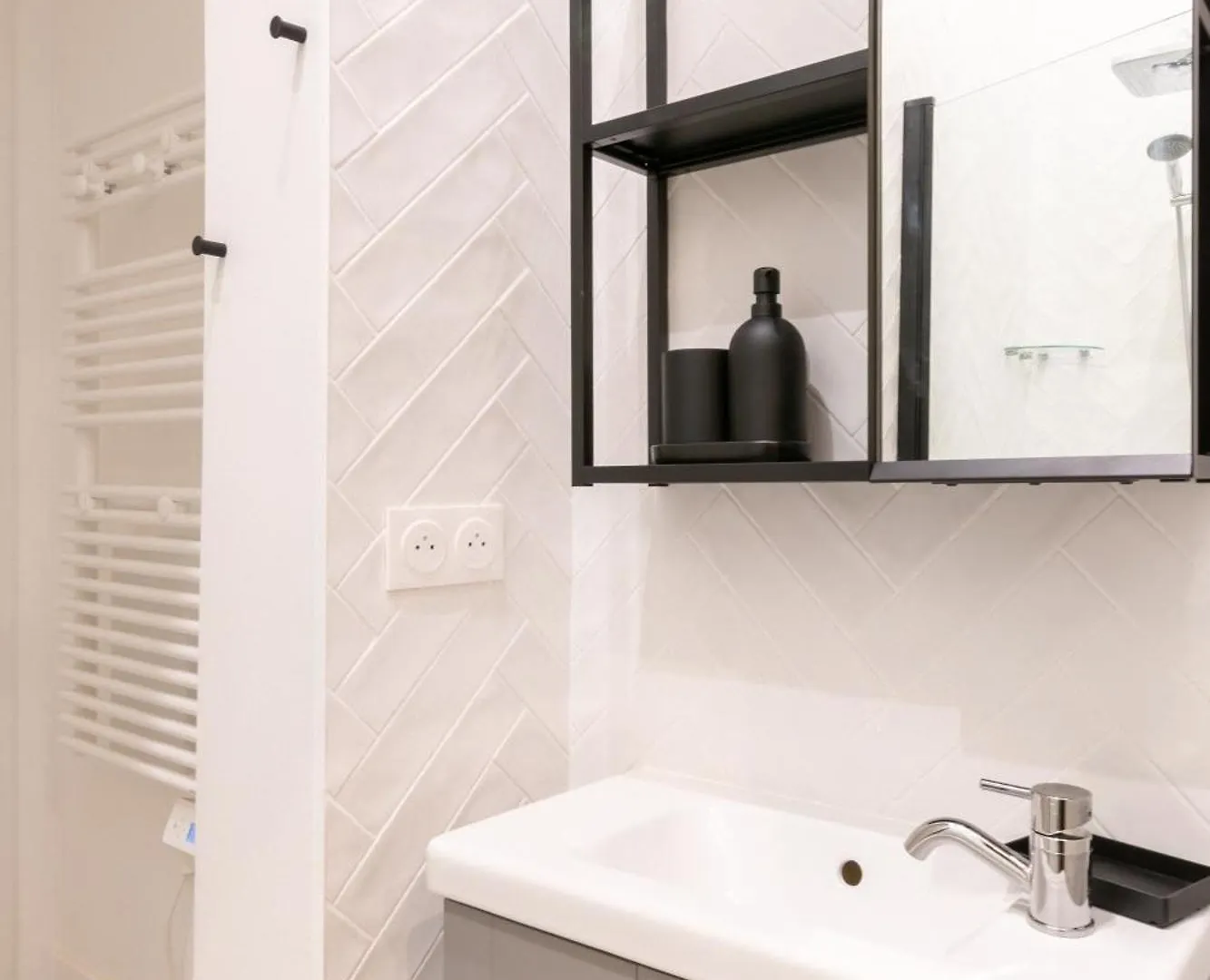 Cozy Apartment In Heart Of Montmartre Paris 0*,  France